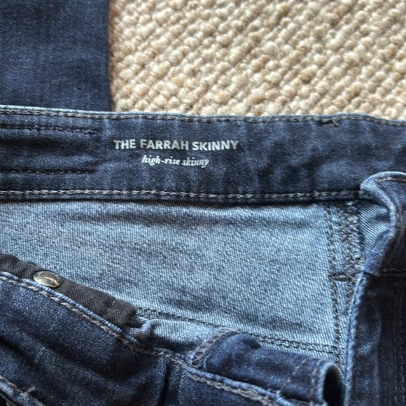 Good condition AG Farrah skinny and high rise jean - Picture 2 of 6